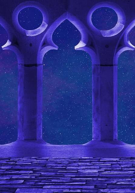 深夜凭栏望城堡星空 忽然想起很久以前的夏夜闲叙
