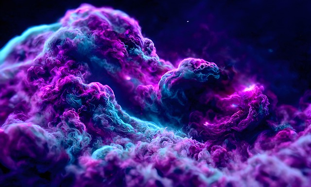 暮色漫过檐角 独守一域水紫星云的松弛独处时刻